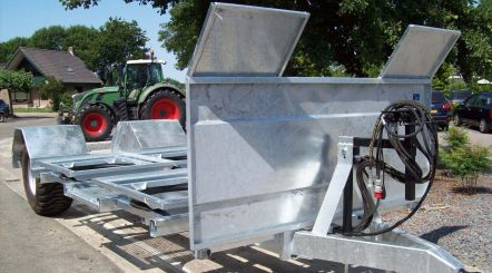 Open harvesting trailer, single bed